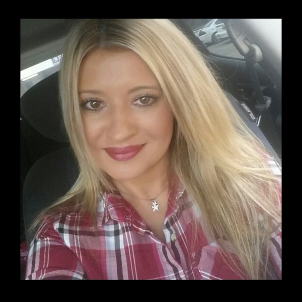 Meet your Posher, Jeannie